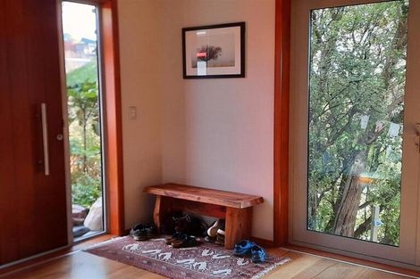 Photo of property in 121 Moncks Spur Road, Redcliffs, Christchurch, 8081