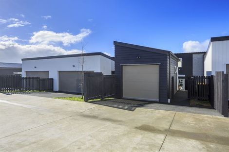 Photo of property in 153 Millwater Parkway, Silverdale, 0932