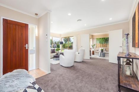 Photo of property in 3 Serrita Avenue, Sunnyhills, Auckland, 2010