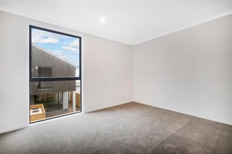 Photo of property in 21 Pukewhero Rise, Westgate, Auckland, 0614