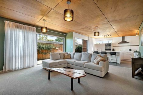 Photo of property in 14a Arawa Street, Welbourn, New Plymouth, 4312