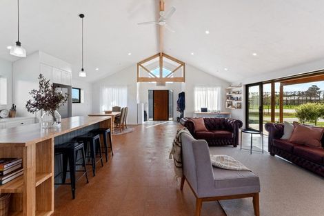 Photo of property in 65 Campbell Road, Brunswick, Whanganui, 4571