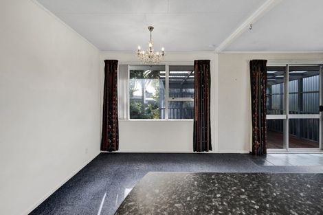 Photo of property in 17 Lantana Avenue, Bell Block, New Plymouth, 4312