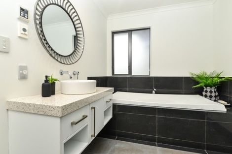 Photo of property in 2 Durham Heights, Flagstaff, Hamilton, 3210