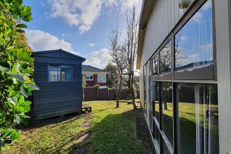 Photo of property in 57 Ocean View Road, Hillcrest, Auckland, 0627