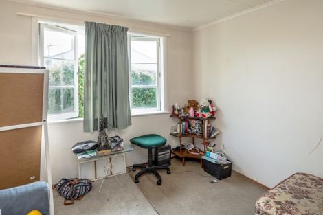 Photo of property in 170 Cole Street, Masterton, 5810