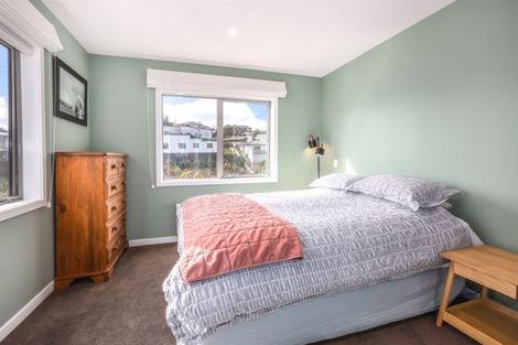 Photo of property in 10 Glide Lane, Whitby, Porirua, 5024