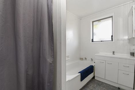 Photo of property in 20 Tania Crescent, Western Heights, Rotorua, 3015