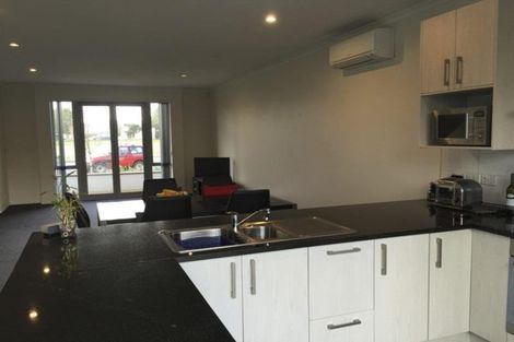 Photo of property in 42 Kuaka Drive, Takanini, 2112