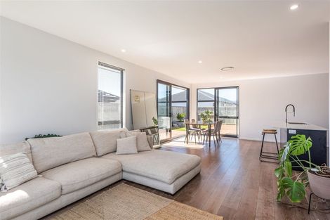 Photo of property in 15 Helen Place, Halswell, Christchurch, 8025