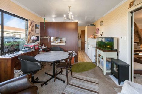 Photo of property in 12 Warwick Place, Springvale, Whanganui, 4501