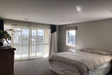 Photo of property in 24 Mackay Drive, Greenhithe, Auckland, 0632