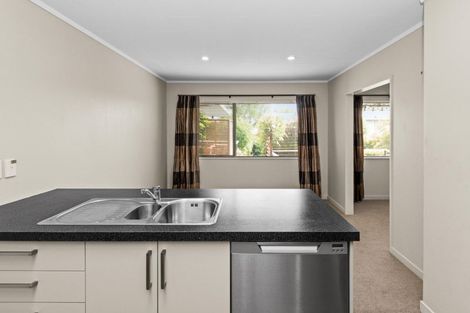 Photo of property in 2/11 Mchardy Street, Havelock North, 4130