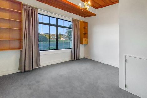 Photo of property in 531 Marine Parade, Napier South, Napier, 4110