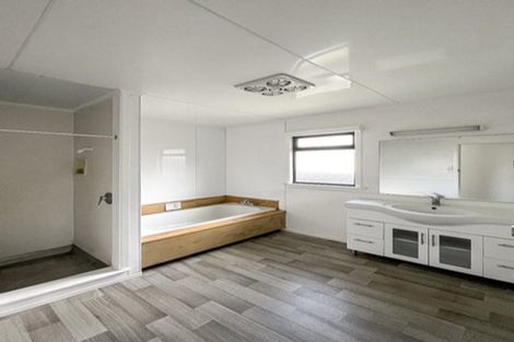 Photo of property in 14 Baird Road, Tokoroa, 3420