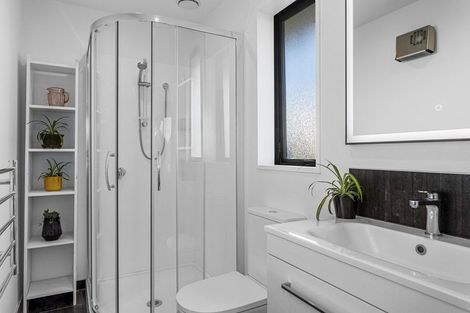 Photo of property in 102/1a Wendell Place, Greenlane, Auckland, 1061