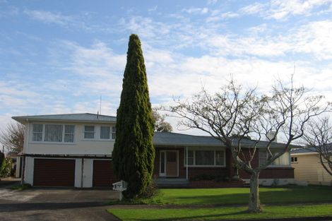 Photo of property in 8 Squires Place, Awapuni, Palmerston North, 4412