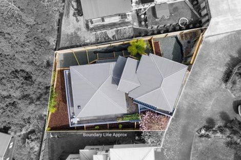 Photo of property in 278c Glamorgan Drive, Northcross, Auckland, 0630