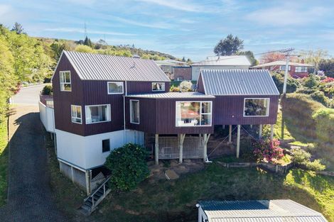 Photo of property in 4 Salmond Street, Halfway Bush, Dunedin, 9010