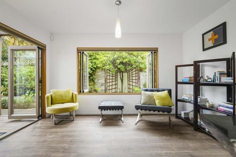 Photo of property in 33 Anglesea Street, Hamilton Central, Hamilton, 3204