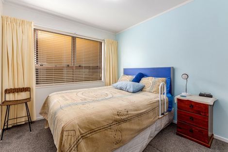 Photo of property in 15 Cassley Crescent, Papakowhai, Porirua, 5024