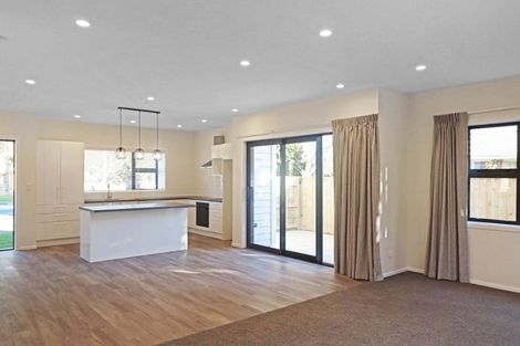 Photo of property in 1/1105 Fergusson Drive, Clouston Park, Upper Hutt, 5018