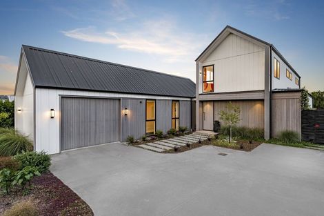 Photo of property in 17 Dinning Road, Riverhead, 0820