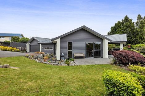 Photo of property in 184b Seaview Road, Westown, New Plymouth, 4310