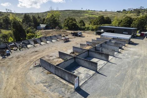 Photo of property in 35 Pataua Road South, Parua Bay, Onerahi, 0192