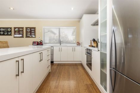 Photo of property in 2 Nottinghill Drive, Springlands, Blenheim, 7201