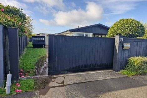 Photo of property in 10 Clements Crescent, Queenwood, Hamilton, 3210