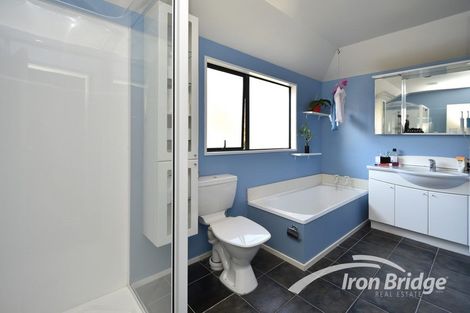 Photo of property in 2/31 Whiteleigh Avenue, Addington, Christchurch, 8024