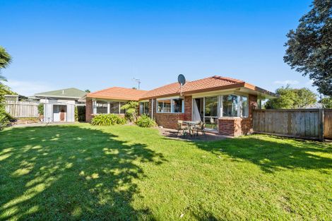 Photo of property in 4 Kalmia Dell, Mount Maunganui, 3116