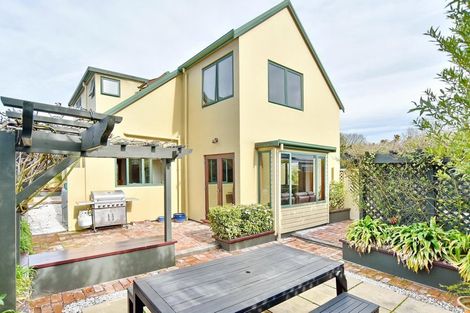 Photo of property in 114 Knowles Street, St Albans, Christchurch, 8052