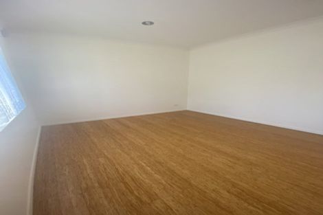 Photo of property in 18 Askerne Drive, Flat Bush, Auckland, 2016