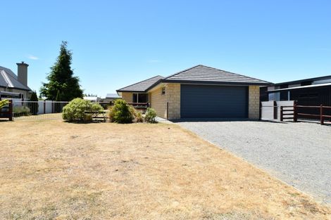 Photo of property in 14 Irishman Drive, Twizel, 7901