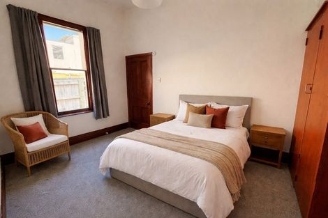 Photo of property in 108 The Parade, Island Bay, Wellington, 6023