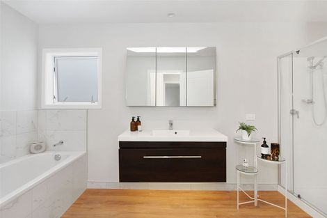 Photo of property in 28a Torkar Road, Clarks Beach, 2122