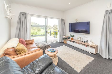 Photo of property in 5 Toi Street, Tawhero, Whanganui, 4501