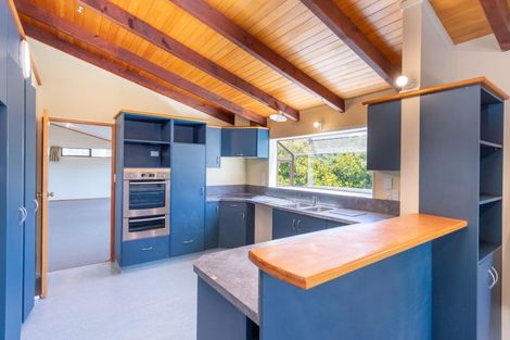Photo of property in 22 Exploration Way, Whitby, Porirua, 5024