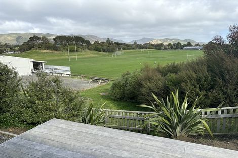 Photo of property in 8 Kaiwaru Place, Waikanae, 5036