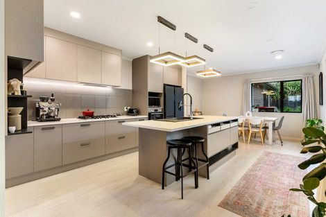 Photo of property in 99 Vinistra Road, Huapai, Kumeu, 0810
