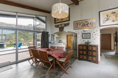 Photo of property in 63 Oak Road, Poraiti, Napier, 4112