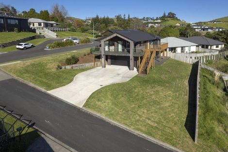 Photo of property in 6 Greenvale Place, Welcome Bay, Tauranga, 3112