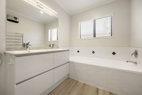 Photo of property in 15 Strathconnan Court, Rototuna, Hamilton, 3210