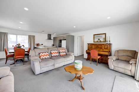 Photo of property in 17 Mcnaughton Street, Waitara, 4320