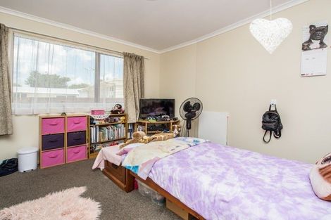 Photo of property in 66 Southsea Crescent, Silverdale, Hamilton, 3216