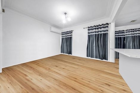 Photo of property in 1/26 Cambridge Terrace, Papatoetoe, Auckland, 2025