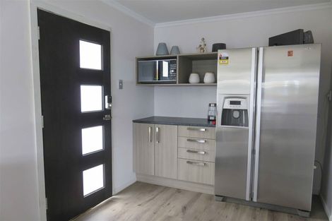 Photo of property in 73 Regent Street, Newfield, Invercargill, 9812