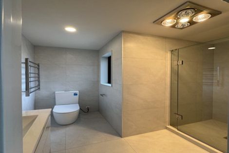 Photo of property in 1/218 Rosebank Road, Avondale, Auckland, 1026